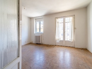 00946-0001 5
