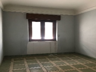 00798-0001 28