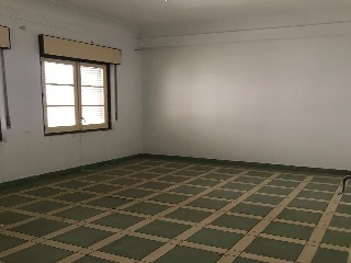 00798-0001 29