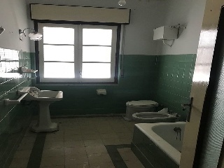 00798-0001 30