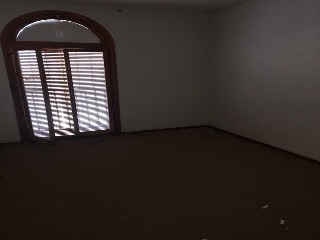 00815-0001 16
