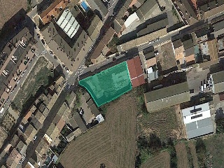 Solar en Av Planillas 15