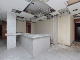Local comercial en Av Torrente Gornal - El Hospitalet de Llobregat - 12