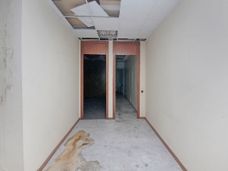 Local comercial en Av Torrente Gornal - El Hospitalet de Llobregat - 16