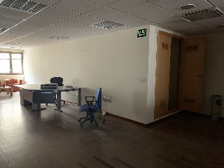00423-0001 23