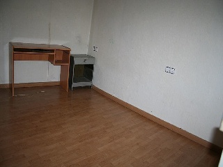 00317-0001 27
