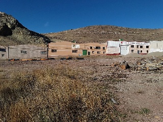 Suelo en C/ El Arenal 18