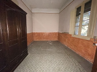 01903-0001 31