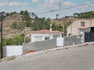 01695-0001 36