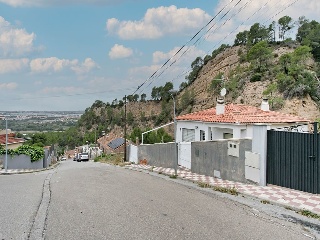 01695-0001 37