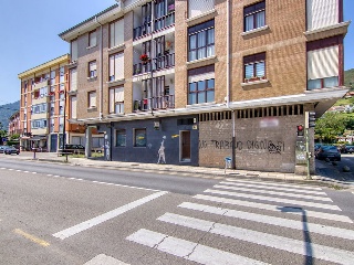 Local en Los Corrales de Buelna (Cantabria) 74