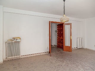 00834-0001 21