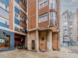 Local en C/ Jose María de la Puente 23