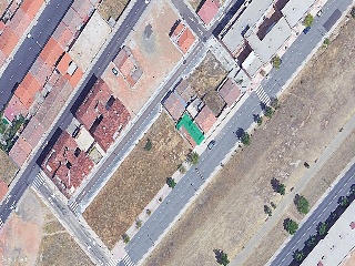 Suelo en C/ Cordel de Merinas de Cham 18