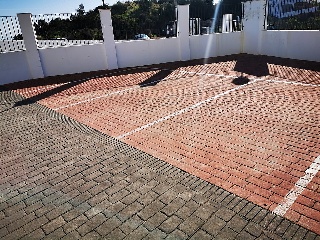 00430-0001 18