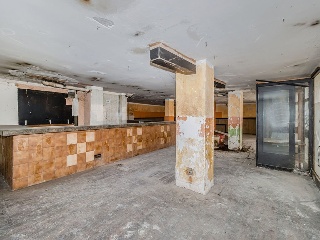 Local comercial en C/ Grup Parada 11