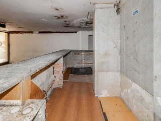 Local comercial en C/ Grup Parada 25