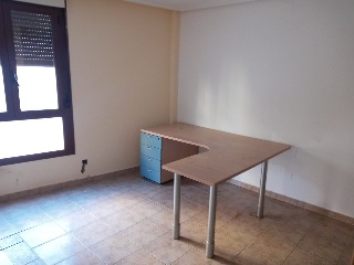 Local comercial en C/ Santa Lucía 9