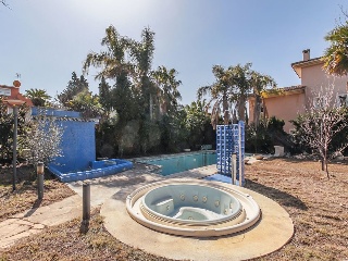 Chalet independiente en C/ Joaquim Vayneda, Cambrils (Tarragona) 56