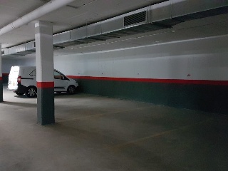 Locales y plazas de garaje en Av Las Golondrinas, Los Barrios (Cádiz) 4