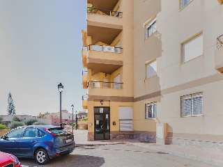 Piso y garaje en Cuevas del Almanzora (Almería) 4