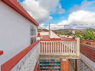 Casa adosada en Puente Romano 31