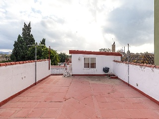 Casa adosada en Puente Romano 33