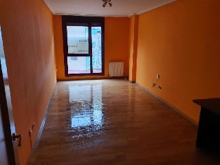 Piso con garaje en C/ Leopoldo Fernández Nespral 23