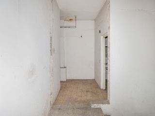 Locales en Ps Sant Joan 24