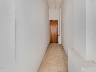 Locales en Ps Sant Joan 25