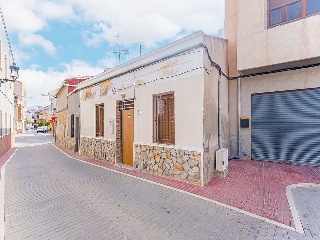 Casa Adosada en C/ Antonio García Nogueras 33