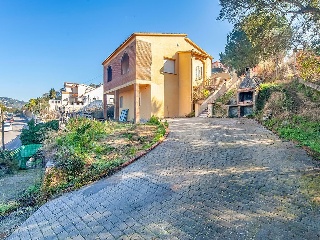 Chalet independiente en Avenida Millenni, Lloret de Mar 11