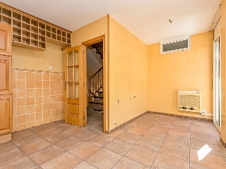 Vivienda adosada en C/ de la Creu 42