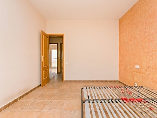Vivienda adosada en C/ de la Creu 48