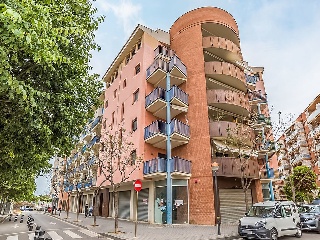 Locales en las Torres de Cambrils 16