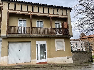 Chalet en Cogollos (Burgos) 13