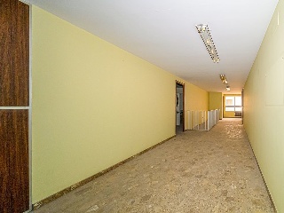 Locales en C/ Oliver - Alcoy - Alicante 44
