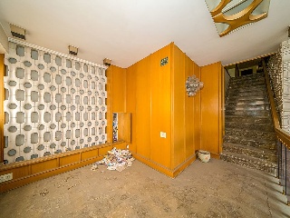 Locales en C/ Oliver - Alcoy - Alicante 54