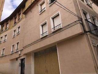 Piso con trastero en C/ Angosta San Bernardo 3