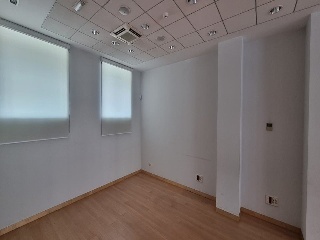 Local en C/ San Pedro y San Felices, Burgos 14