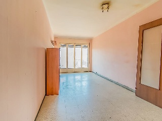 Piso en Av Salvador Dalí y Domenech, Figueres (Girona) 45