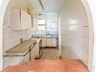Piso en Av Salvador Dalí y Domenech, Figueres (Girona) 46