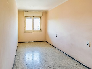Piso en Av Salvador Dalí y Domenech, Figueres (Girona) 57