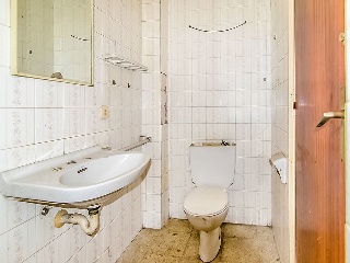 Piso en Av Salvador Dalí y Domenech, Figueres (Girona) 64