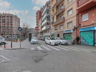 Local en C/ Mare de Deu de Montserrat, El Hospitalet de Llobregat (Barcelona) 32