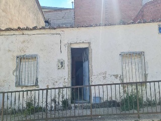Casa en planta baja en C/ Triunfo 5