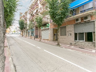 Local en C/ Anselm Clavé, Olesa de Montserrat (Barcelona) 44