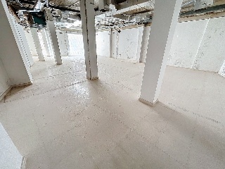 Locales en C/ Veracruz - Lucena - Córdoba 21