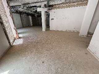 Locales en C/ Veracruz - Lucena - Córdoba 24