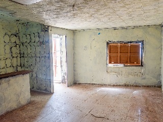 Vivienda en  C/ Oliveral, Requena (Valencia) 27